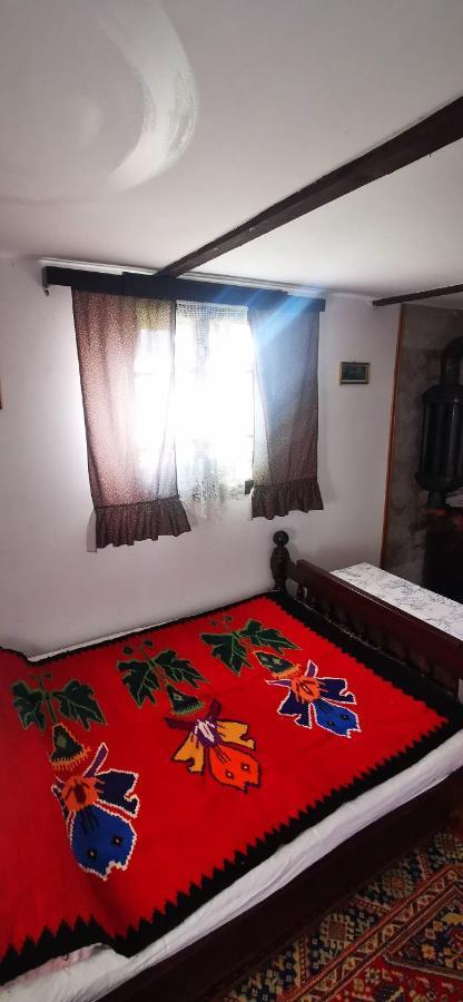 Etno Domacinstvo Miris Bosiljka Apartment Mislodin Exterior photo